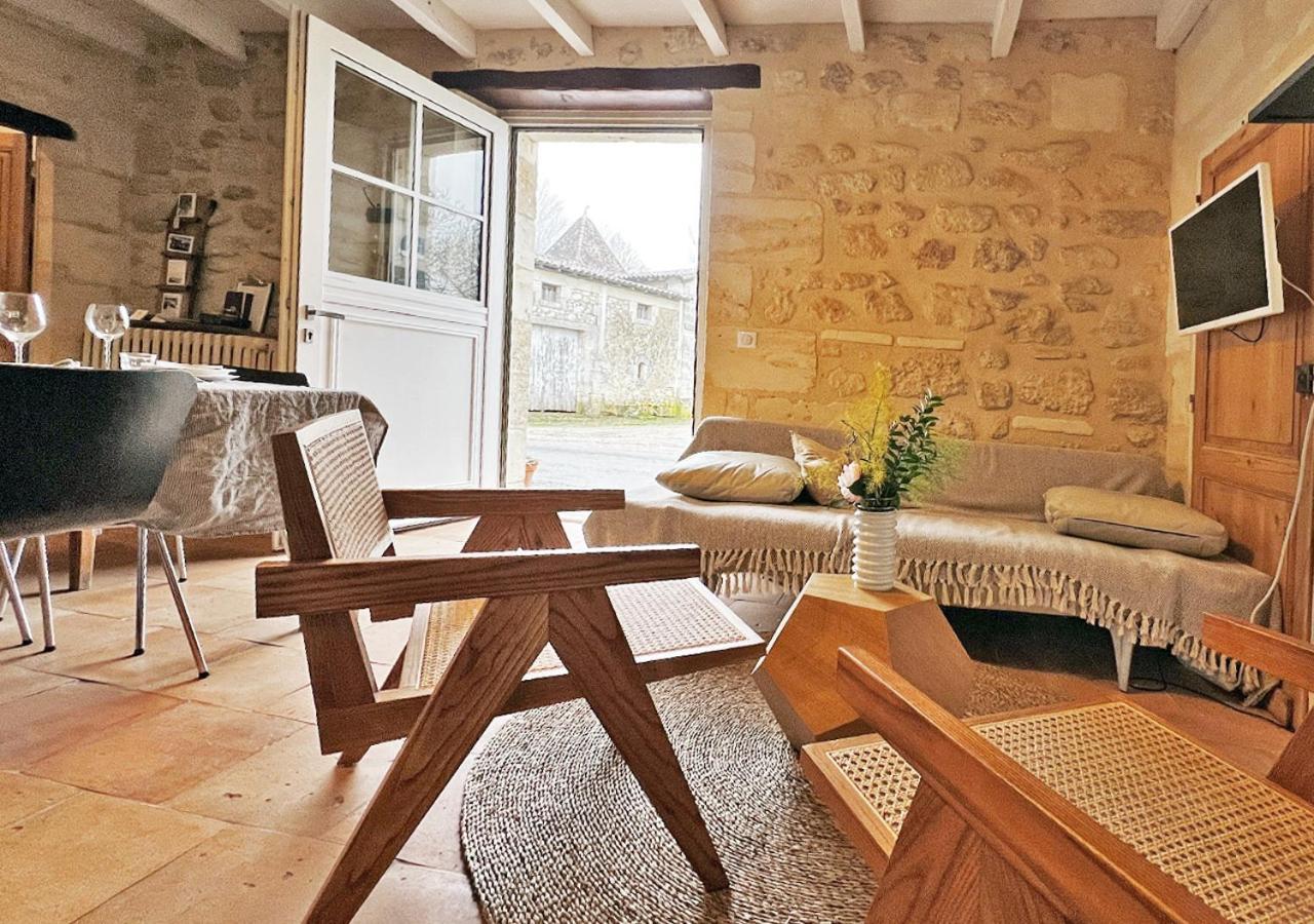 Gite - La Clochette Lugon et l'Ile du Carney ภายนอก รูปภาพ